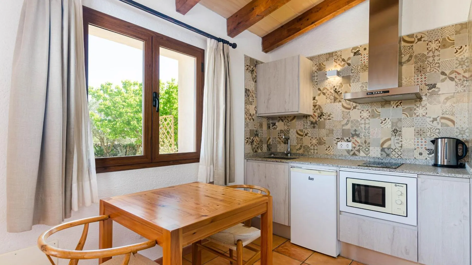 Yourhouse Agroturismo Can Porreti Sa Rota للوريت دى فيستا أليجر